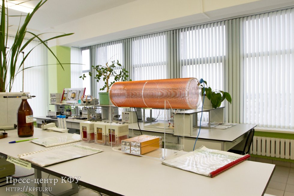 Александр Повалко ознакомился с ходом подготовки дорожной карты повышения конкурентоспособности КФУ Александр Повалко ознакомился с ходом подготовки дорожной карты повышения конкурентоспособности КФУ