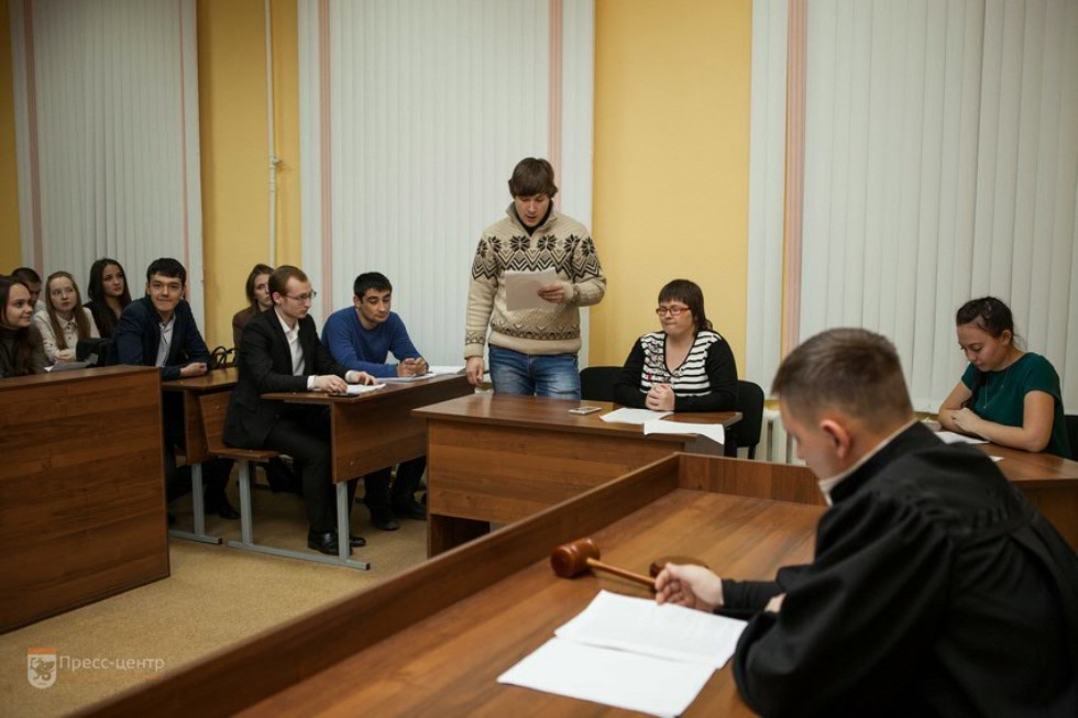 Residents of Yelabuga were presented the 'Night of Science'