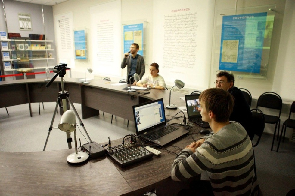 В Елабужском институте КФУ состоялся 'Международный Фестиваль русских школ', посвященный 190-летию Льва Толстого В Елабужском институте КФУ состоялся 'Международный Фестиваль русских школ', посвященный 190-летию Льва Толстого