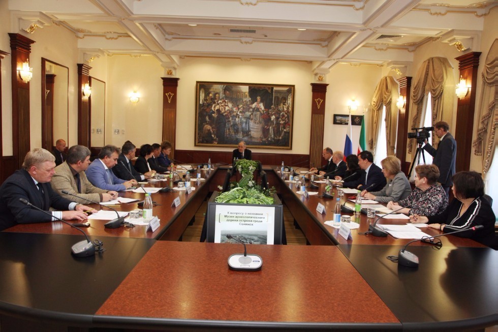 National Silk Road Committee Starts Working Today