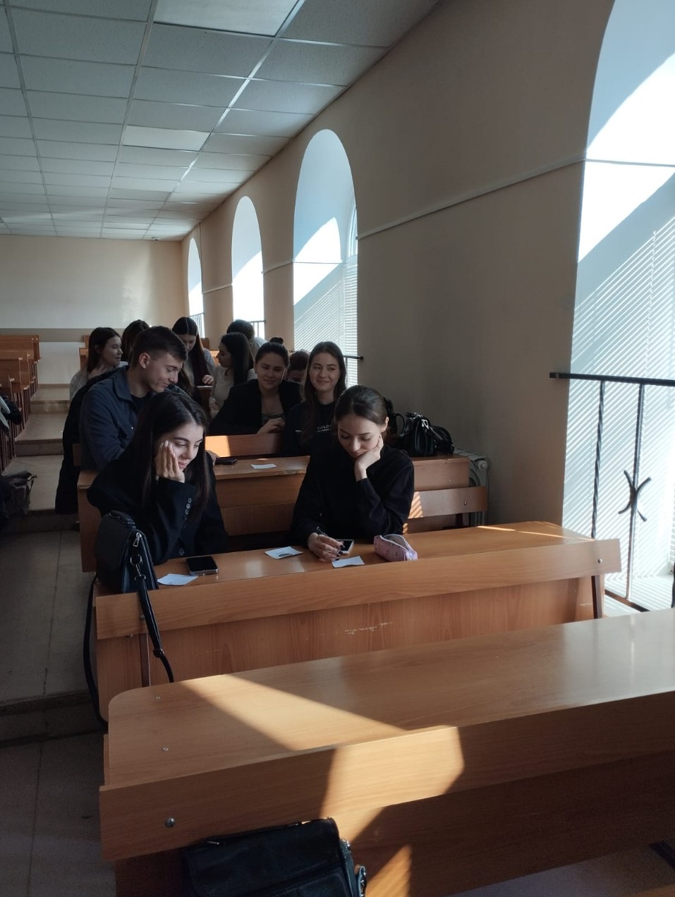 22 марта 2024 года в рамках сотрудничества с работодателями Кафедра учета, анализа и аудита и Кафедра экономической безопасности и налогообложения в ИУЭФ провели встречу сотрудников Центра бухгалтерского и налогового сопровождения ПАО 'Татнефть' со студентами своих выпускных курсов. 22 марта 2024 года в рамках сотрудничества с работодателями Кафедра учета, анализа и аудита и Кафедра экономической безопасности и налогообложения в ИУЭФ провели встречу сотрудников Центра бухгалтерского и налогового сопровождения ПАО 'Татнефть' со студентами своих выпускных курсов.