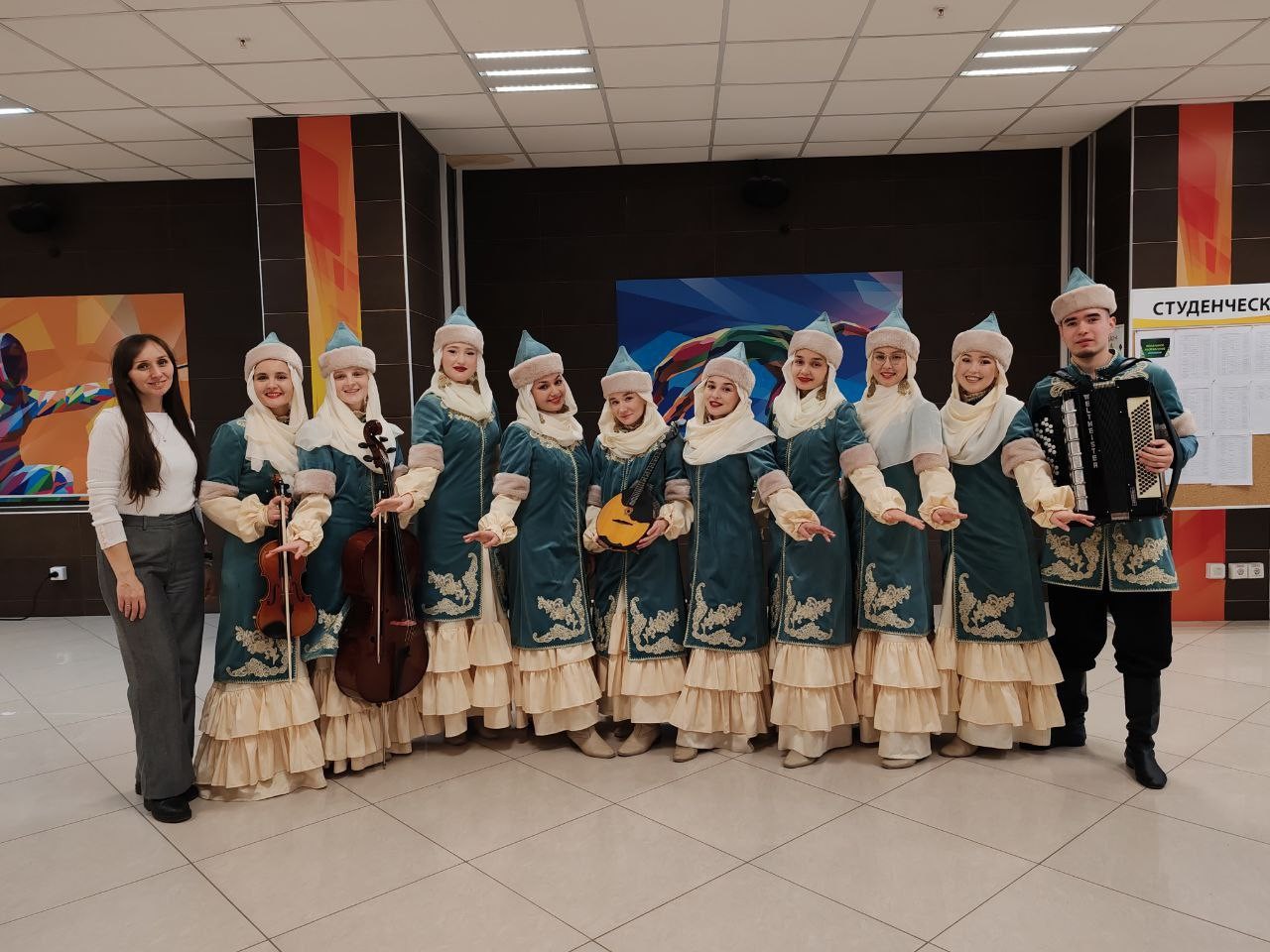 Вокальный ансамбль 'Сәлам' Вокальный ансамбль 'Сәлам'