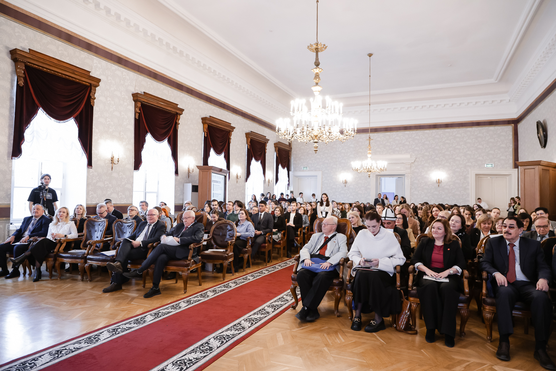 В ИСФНиМК состоялся IV Международный конгресс социологов тюркского мира В ИСФНиМК состоялся IV Международный конгресс социологов тюркского мира