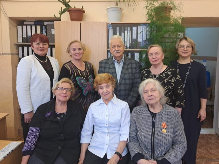 Прошел круглый стол, посвященный выдающимся ученым-филологам Елабужского института КФУ Прошел круглый стол, посвященный выдающимся ученым-филологам Елабужского института КФУ