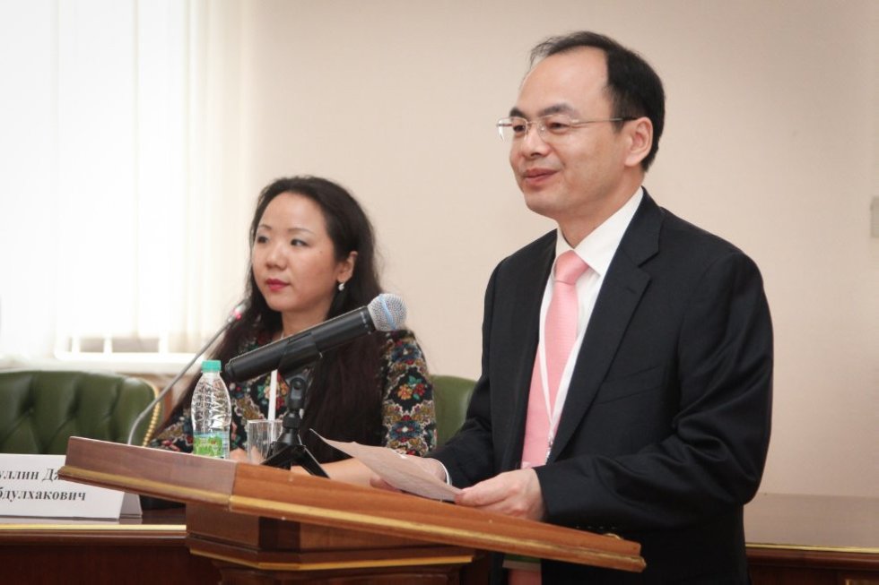 International Scientific Conference 'Russia-China: History and Culture' started at KFU ,International Scientific Conference “Russia-China: History and Culture”, Linar Latypov, Yang Xiaoyun, Hunan University, Valery Letyaev, Li Miao