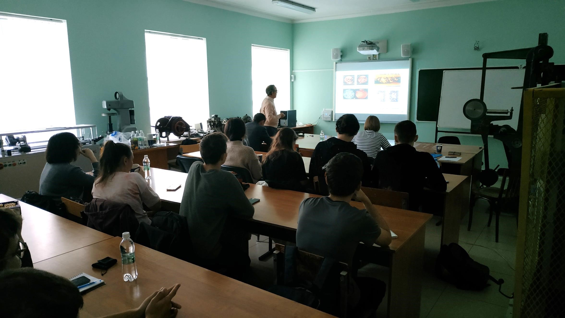 Серия семинаров 'Математическое моделирование в механике сплошных сред', 02-07.10.2023 Серия семинаров 'Математическое моделирование в механике сплошных сред', 02-07.10.2023