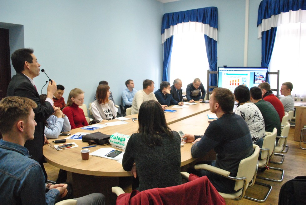 В ИГиНГТ КФУ состоялось торжественное открытие 13 программ дополнительного профессионального образования ,ЦДОМКиМ