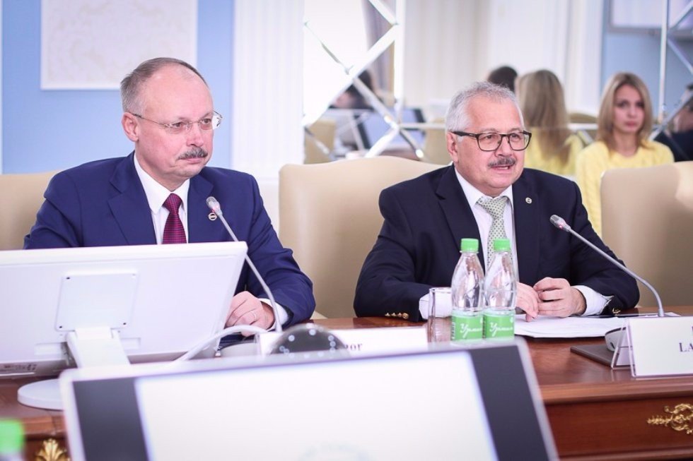 Beijing Administrative College and Kazan University Plan New Programs in Public Governance Beijing Administrative College and Kazan University Plan New Programs in Public Governance