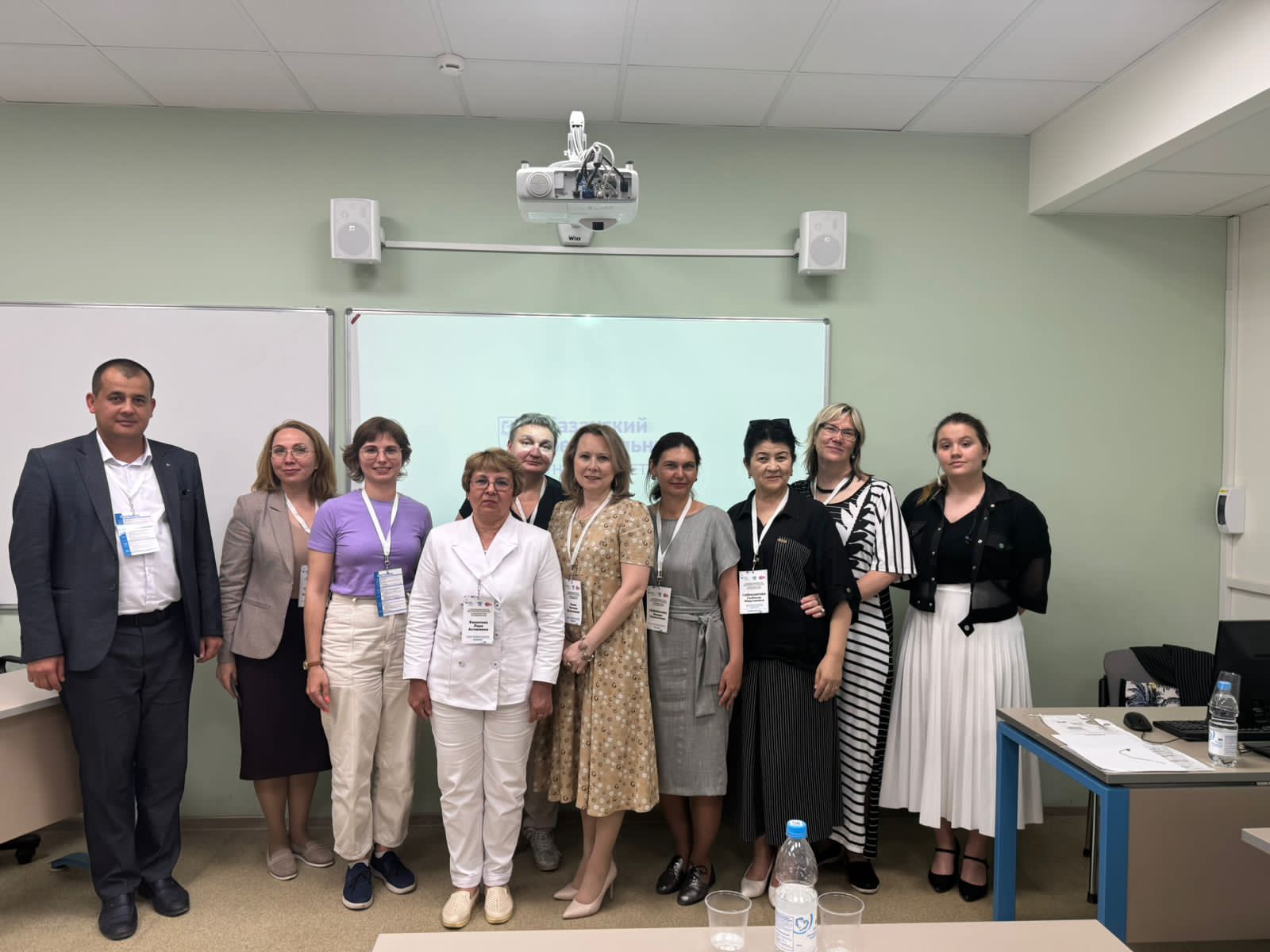 Заседание круглого стола 'Цифровые решения Казанского университета' Заседание круглого стола 'Цифровые решения Казанского университета'