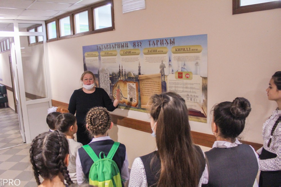 'Туган тел' олимпиадасының җиңүчеләрен бүләкләү 'Туган тел' олимпиадасының җиңүчеләрен бүләкләү