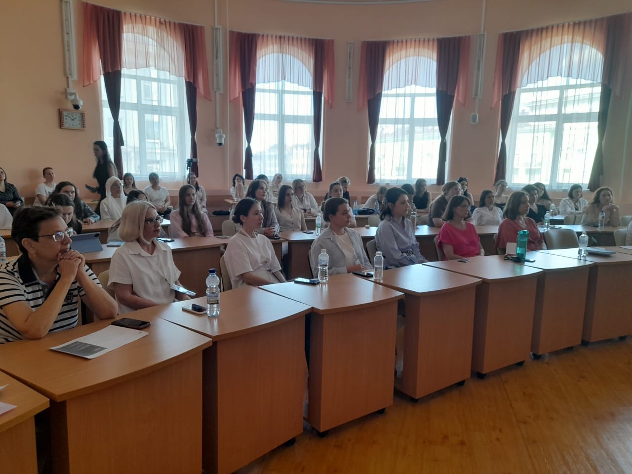 Заседание Исследовательской группы 'Социализация детей и подростков с ограниченными возможностями здоровья в инклюзивном образовательном пространстве' Заседание Исследовательской группы 'Социализация детей и подростков с ограниченными возможностями здоровья в инклюзивном образовательном пространстве'