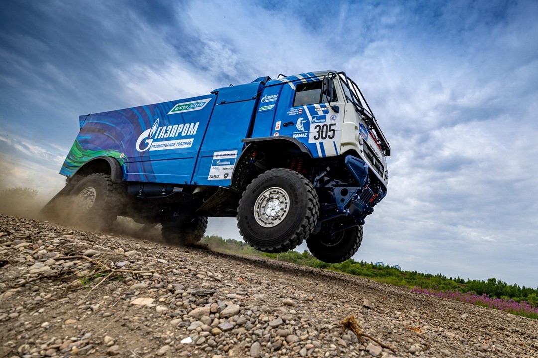          - 'ظ ' , «-», «ظ », «ظ »