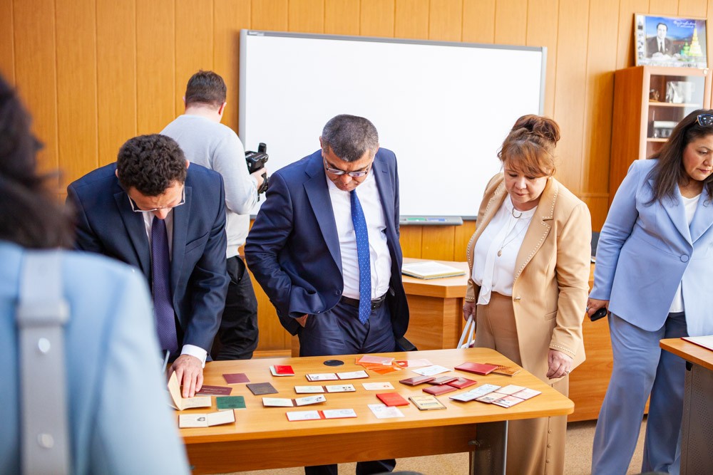 В Елабужском институте КФУ начались IX Махмутовские чтения: профессиональное образование и наставничество в период образовательных трансформаций 21 века В Елабужском институте КФУ начались IX Махмутовские чтения: профессиональное образование и наставничество в период образовательных трансформаций 21 века