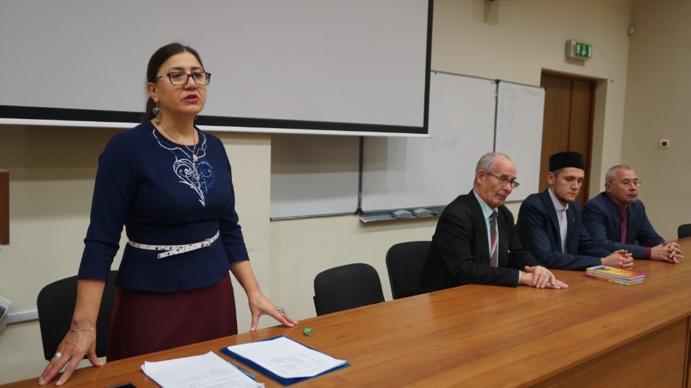 '��һ����������� ��� ���,  ����� �ә �����ә���� ����ә� ���ң ө��� �ә���,  ����ә� ө��� ����������'