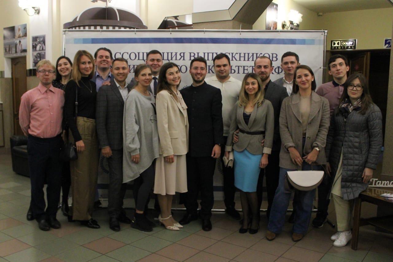 Закрытый кинопоказ Закрытый кинопоказ