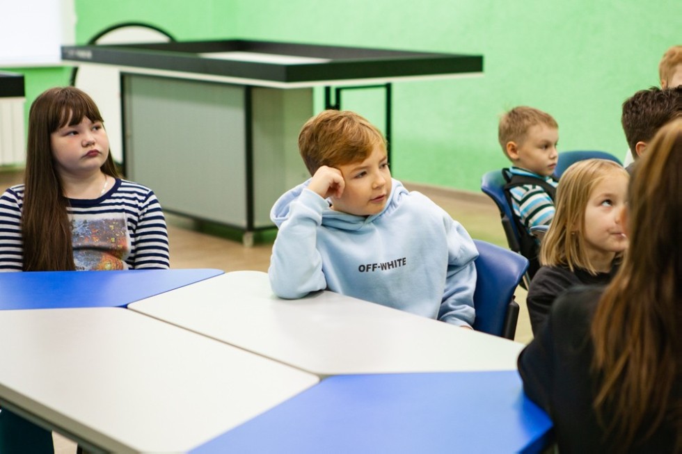 ������������� �������� � ���� ������� ������������ ����� ��������� �.�. �������