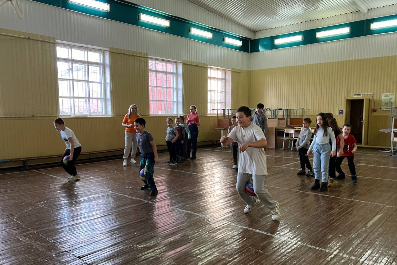 В 'Детском университете' прошли 'Веселые старты' В 'Детском университете' прошли 'Веселые старты'