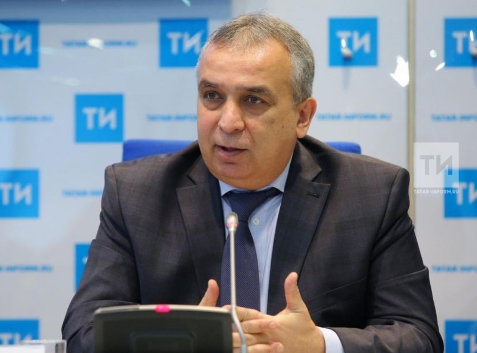 ������ ��� �������� ���������� '� 100-����� �� ��� ����������� �����', ������������ ��� ������� ������ ���, ����� � ����