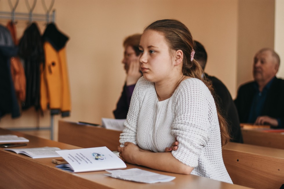 ����� ��������� ���� ������������� 