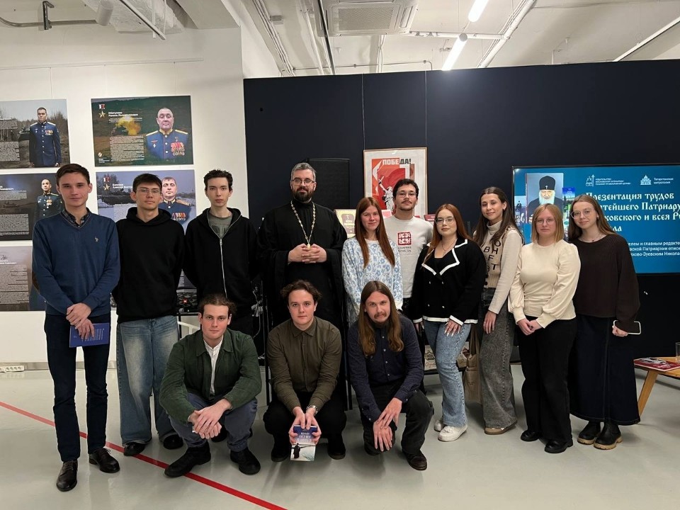 В Национальной библиотеке РТ состоялась презентация книг Издательства Московской Патриархии В Национальной библиотеке РТ состоялась презентация книг Издательства Московской Патриархии