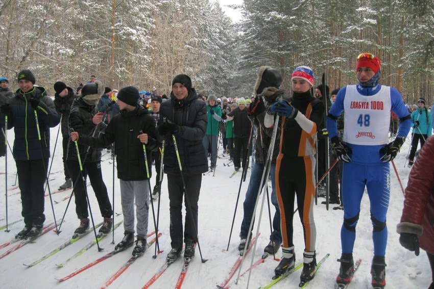 Студенты и преподаватели Елабужского института КФУ стали победителями в лыжном забеге 'Лыжня России-2015' Студенты и преподаватели Елабужского института КФУ стали победителями в лыжном забеге 'Лыжня России-2015'