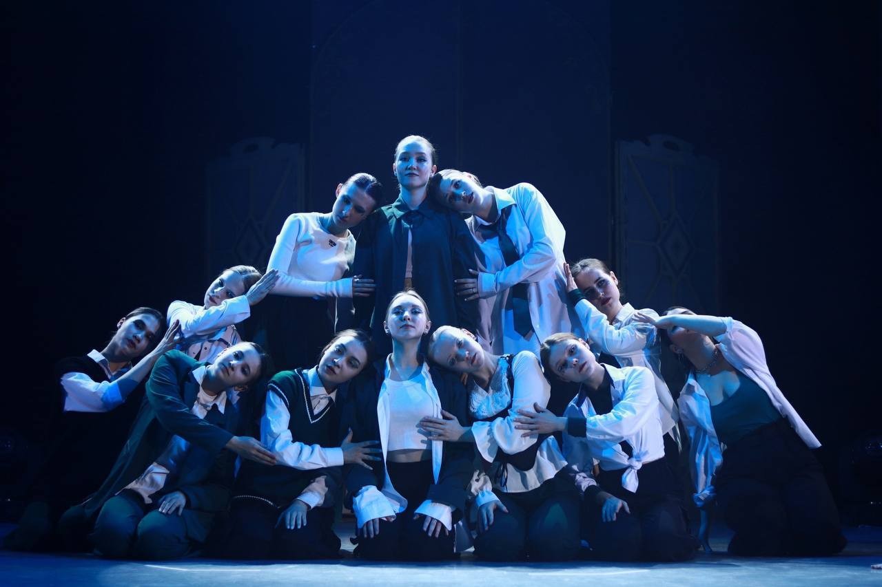 Танцевальный коллектив 'U-Rite' Танцевальный коллектив 'U-Rite'