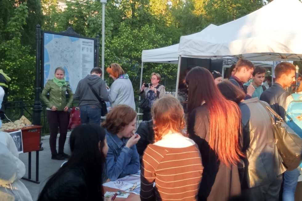 ������������� � �������� ����������� ��������� ��� ������� ������� � ������� '�R�-����� � ���'