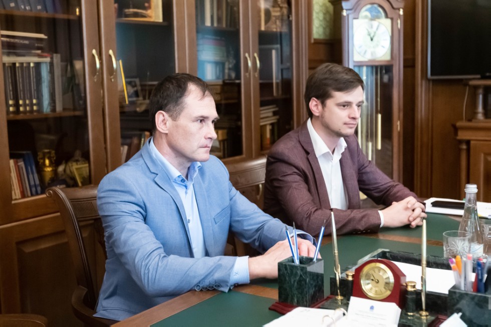 Ректор КФУ встретился с директором Департамента государственной молодежной политики и воспитательной деятельности Минобрнауки РФ Ректор КФУ встретился с директором Департамента государственной молодежной политики и воспитательной деятельности Минобрнауки РФ