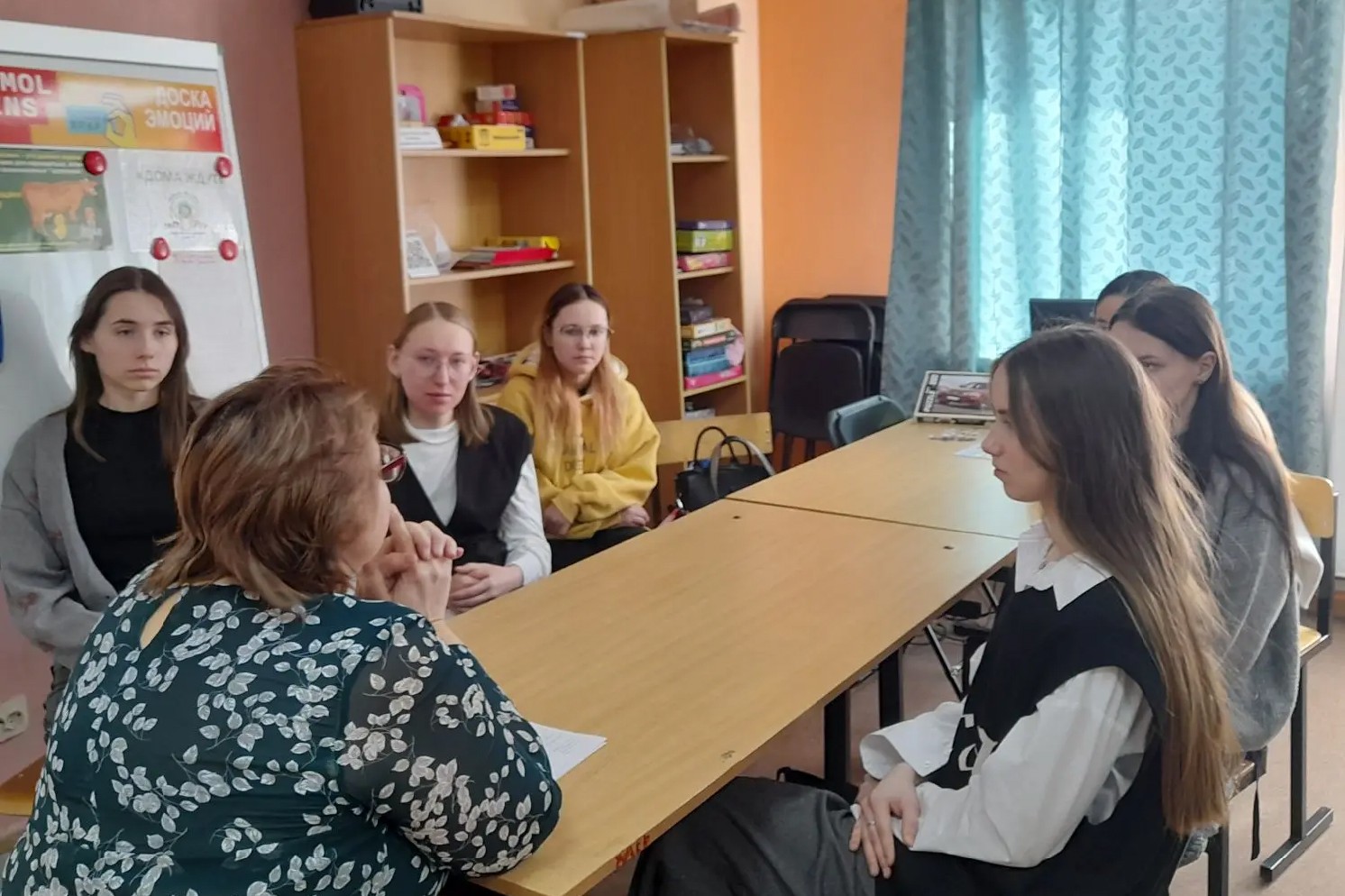 Студенты Елабужского института КФУ участвовали в мероприятиях молодежных клубов города Студенты Елабужского института КФУ участвовали в мероприятиях молодежных клубов города