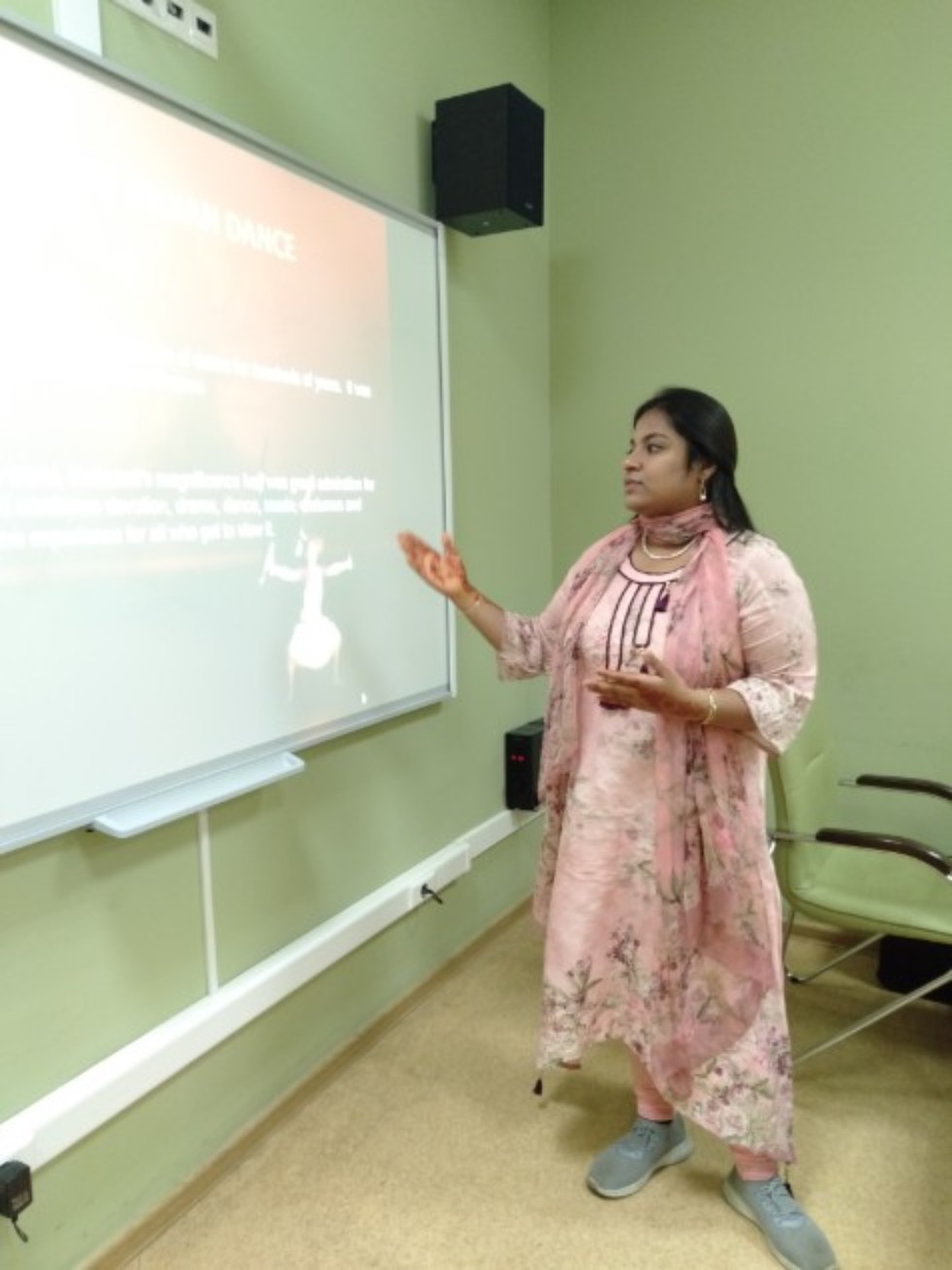 ART IS THE KEY TO PROMOTING INTERNATIONAL CULTURAL INTEGRATION ART IS THE KEY TO PROMOTING INTERNATIONAL CULTURAL INTEGRATION