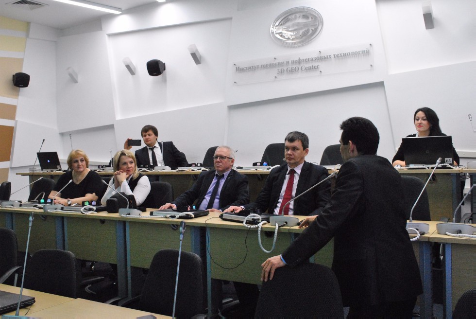 ������� ����������� ������������ ������� ���� ����������� ��������� � ������