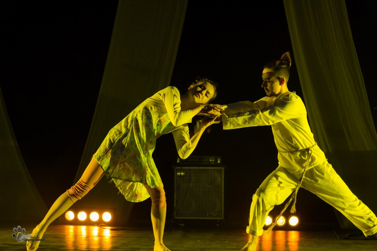 Заключительные дни фестиваля 'День Первокурсника 2014'. На сцене Высшая школа информационных систем и технологий и Институт международных отношений, истории и востоковедения. Заключительные дни фестиваля 'День Первокурсника 2014'. На сцене Высшая школа информационных систем и технологий и Институт международных отношений, истории и востоковедения.