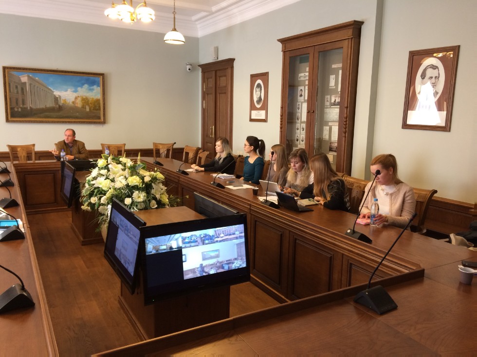 ������ ���������� ������������ ������� ������ ������ � ��������� ������������