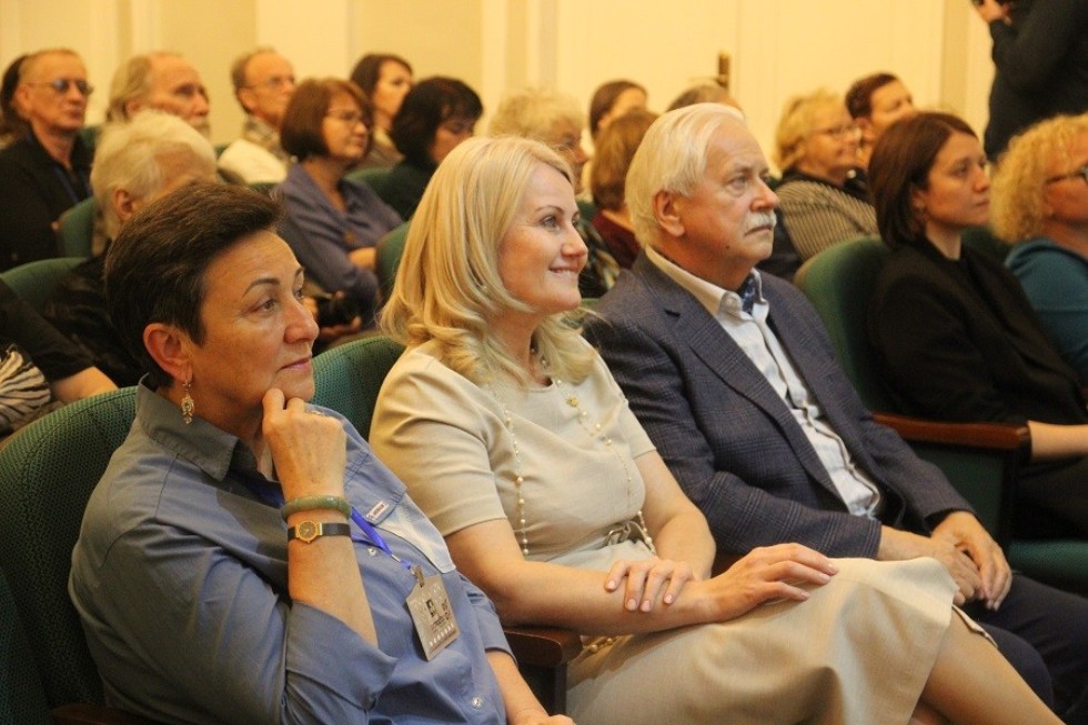 � ���������� ��������� ��� ������ ������� ����� ��������