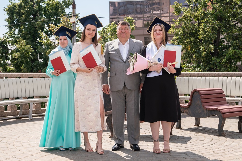 ����������-��������� �������� ������� �� ��� ������� ��Ӡ