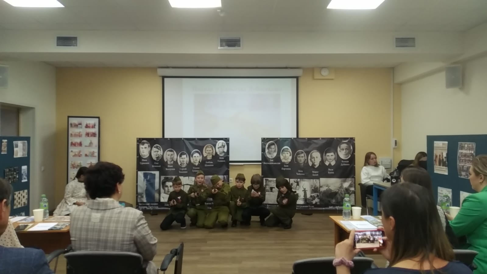 Детский театр 'Радуга' показал спектакль для экспертов Всероссийского конкурса Детский театр 'Радуга' показал спектакль для экспертов Всероссийского конкурса