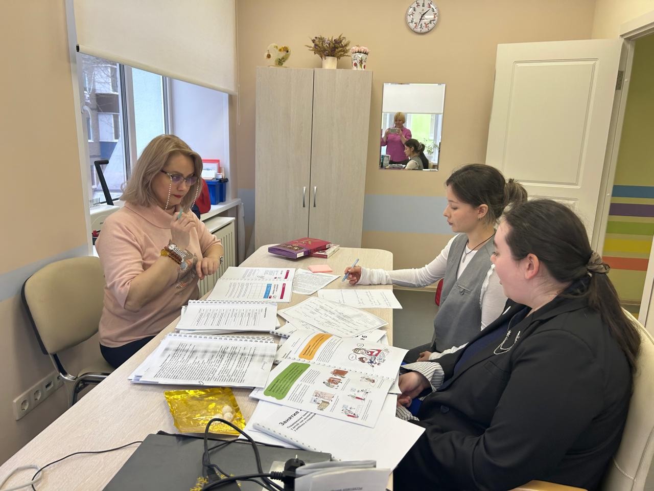 Проект 'Территория раннего детства': Комплексная поддержка семей ,#РеспубликаТатарстан
#грантраисарт2024
#ррц
#грантраиса2024 Проект 'Территория раннего детства': Комплексная поддержка семей ,#РеспубликаТатарстан
#грантраисарт2024
#ррц
#грантраиса2024