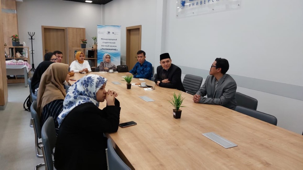 '������' ���������: ����������� � �����������