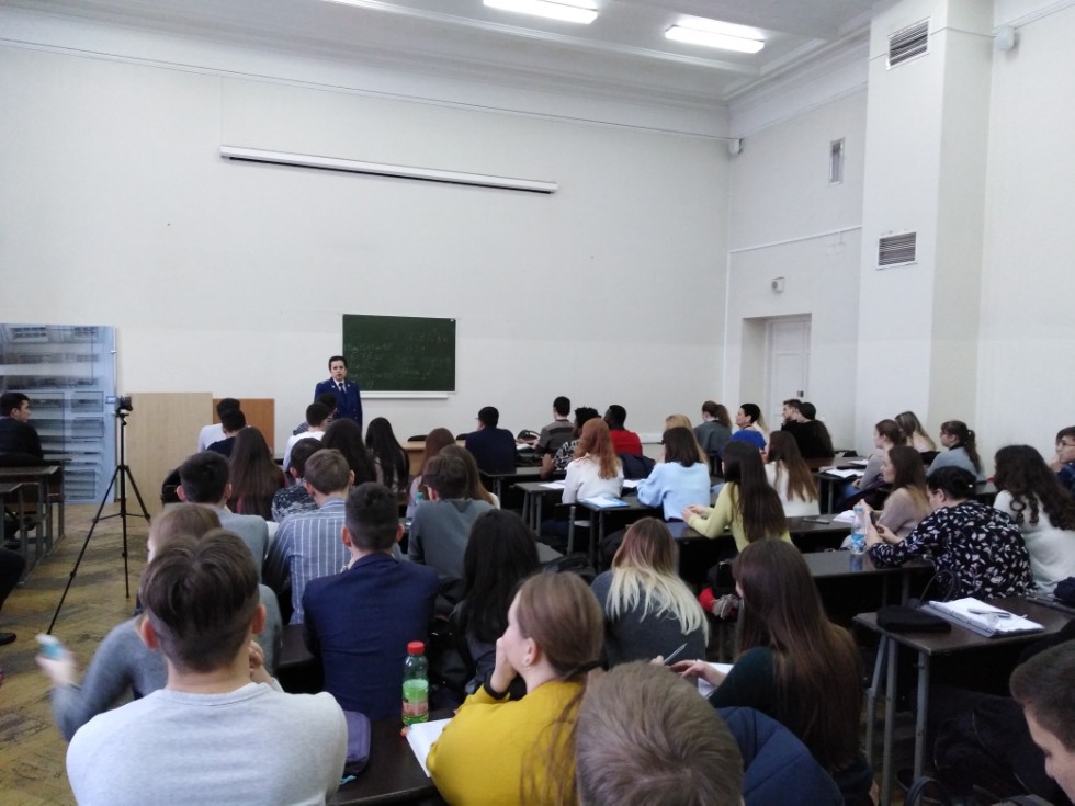 ������� �������� ��������� �� ������ �������� ������ �� ����� 