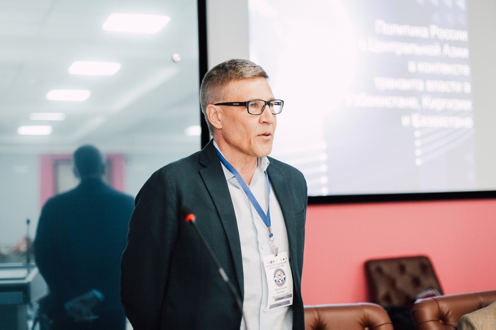 ������� ����