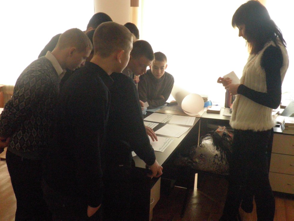 �������� ������ �������� ����� ������� � �������������� ������������ ������������