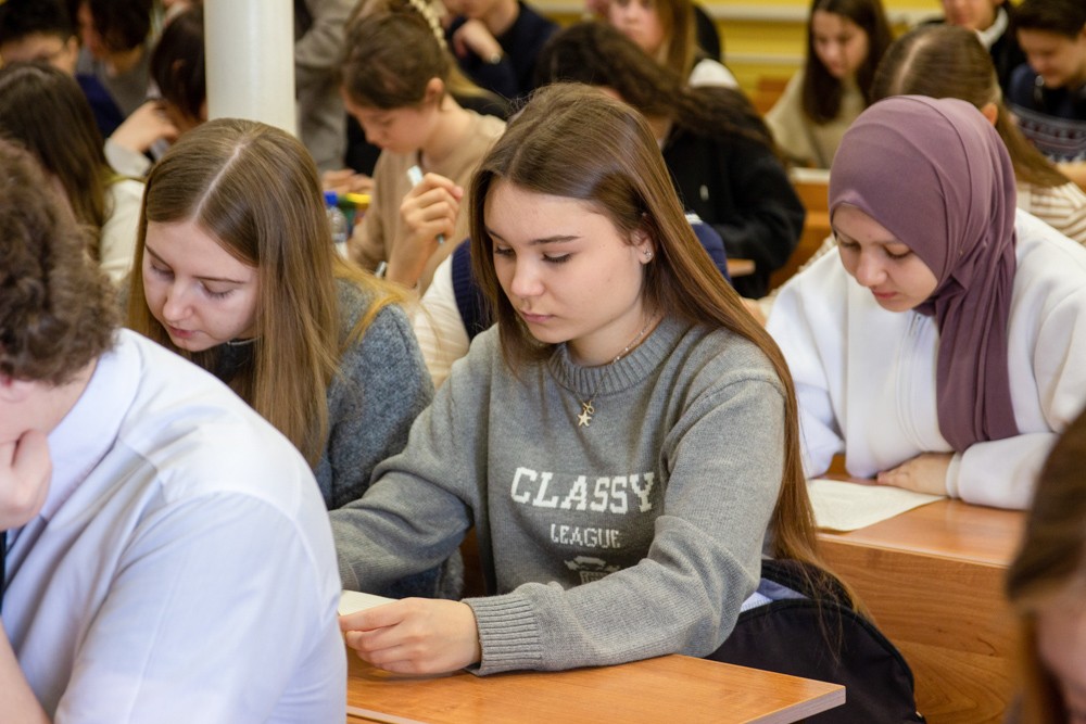 В Елабужском институте КФУ прошла Олимпиада по иностранным языкам В Елабужском институте КФУ прошла Олимпиада по иностранным языкам