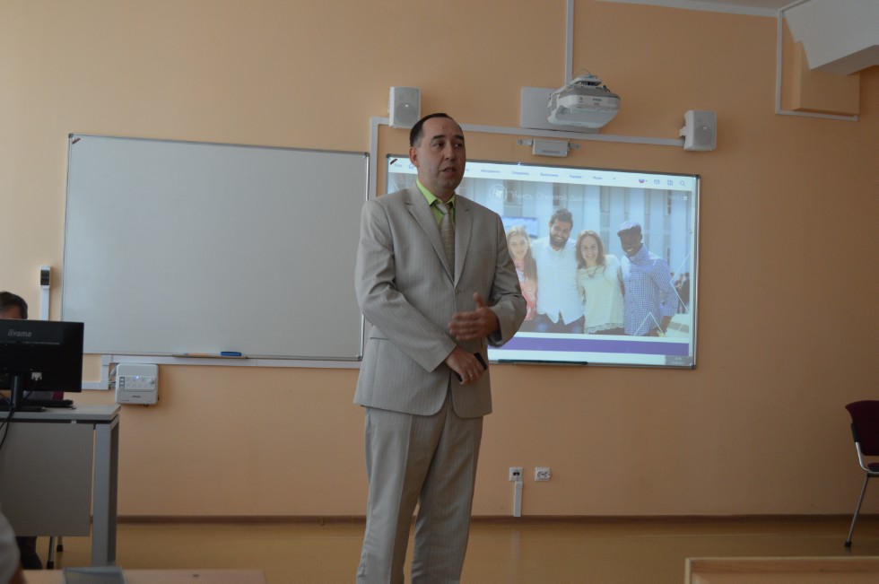 1 �������� 2017 ���� ������ ���������� ��������