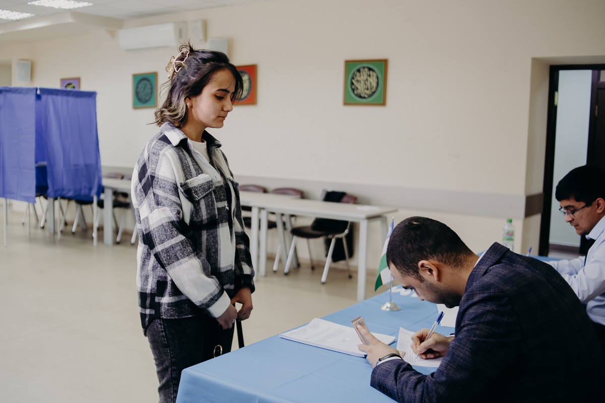 В КФУ работают выездные пункты голосования по внесению изменений в Конституцию Узбекистана