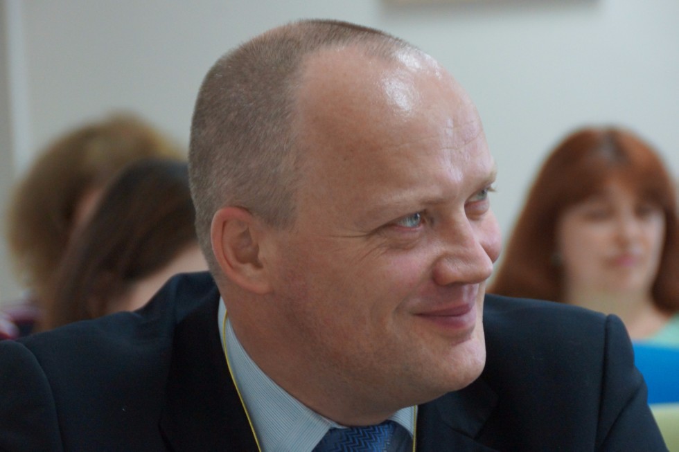 VI ������������� ����������� '������������ ��� � ���������� � ��������: ������������ � ���������������� �������'