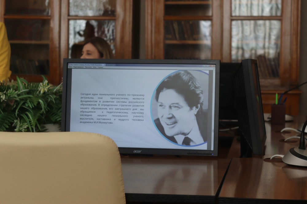 IX ������������ ������: ������� (����)