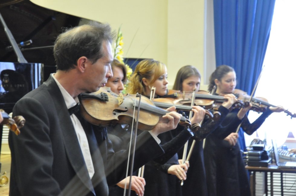 ����� ������ ���������� ����������� ��� ���