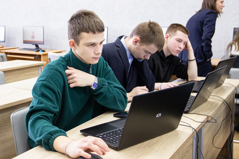 Подведены итоги Регионального конкурса для обучающихся 8-11 классов 'PROf-IT' Подведены итоги Регионального конкурса для обучающихся 8-11 классов 'PROf-IT'