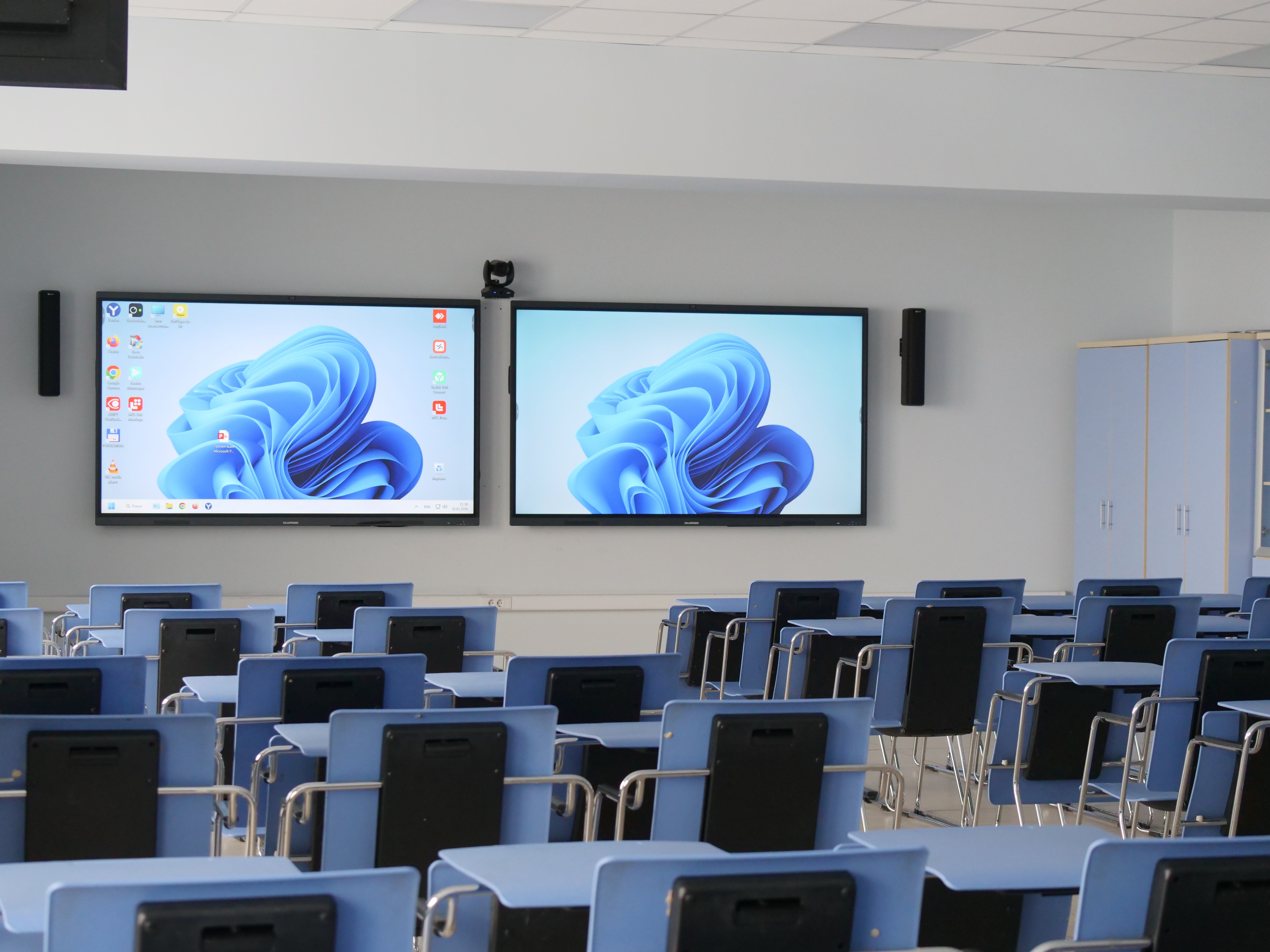 В ИТИС при поддержке ректора КФУ начала работу обновленная гибридная аудитория В ИТИС при поддержке ректора КФУ начала работу обновленная гибридная аудитория