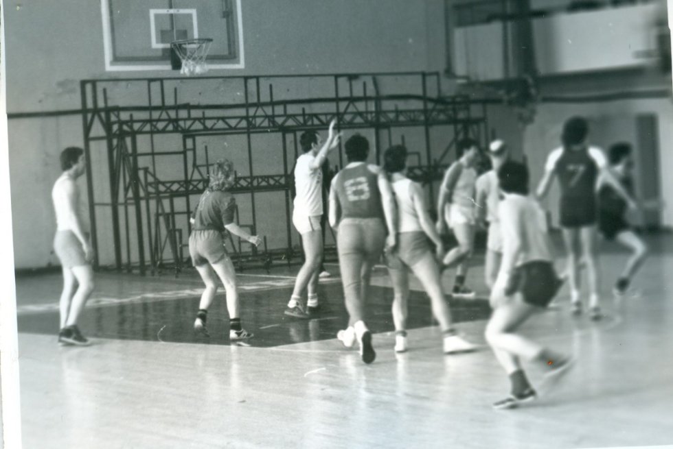 '������, ���������, �����... ����, ����� ��� ������� �� �������������'. ������ ����������� �������